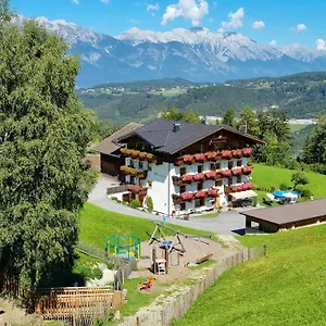 Appartement Sattlerhof, Mutters